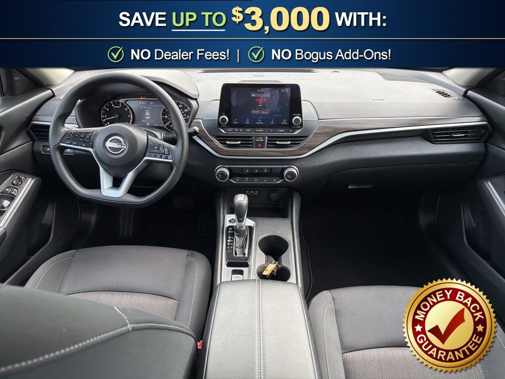 Used 2025 Nissan Altima 2.5 SV image 13