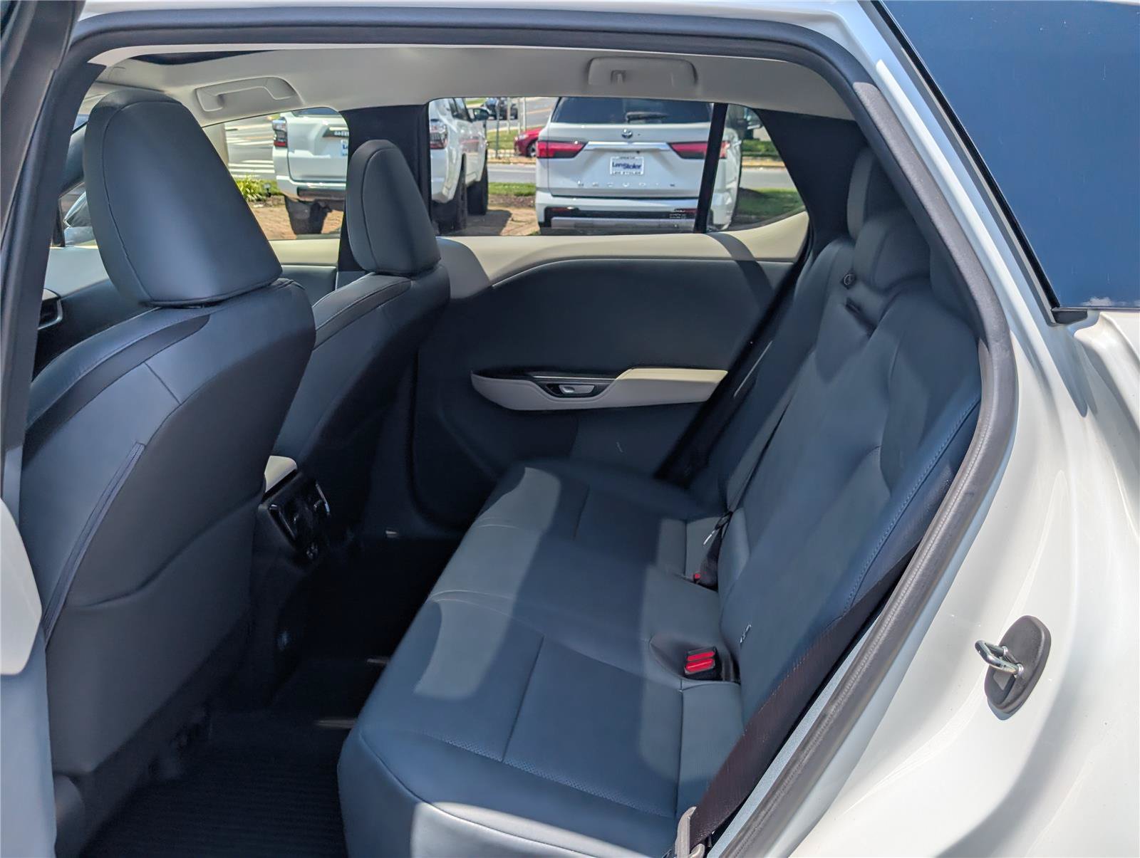 Used 2024 Lexus RZ 450e Premium w/ Technology Package AWD/4WD image 15