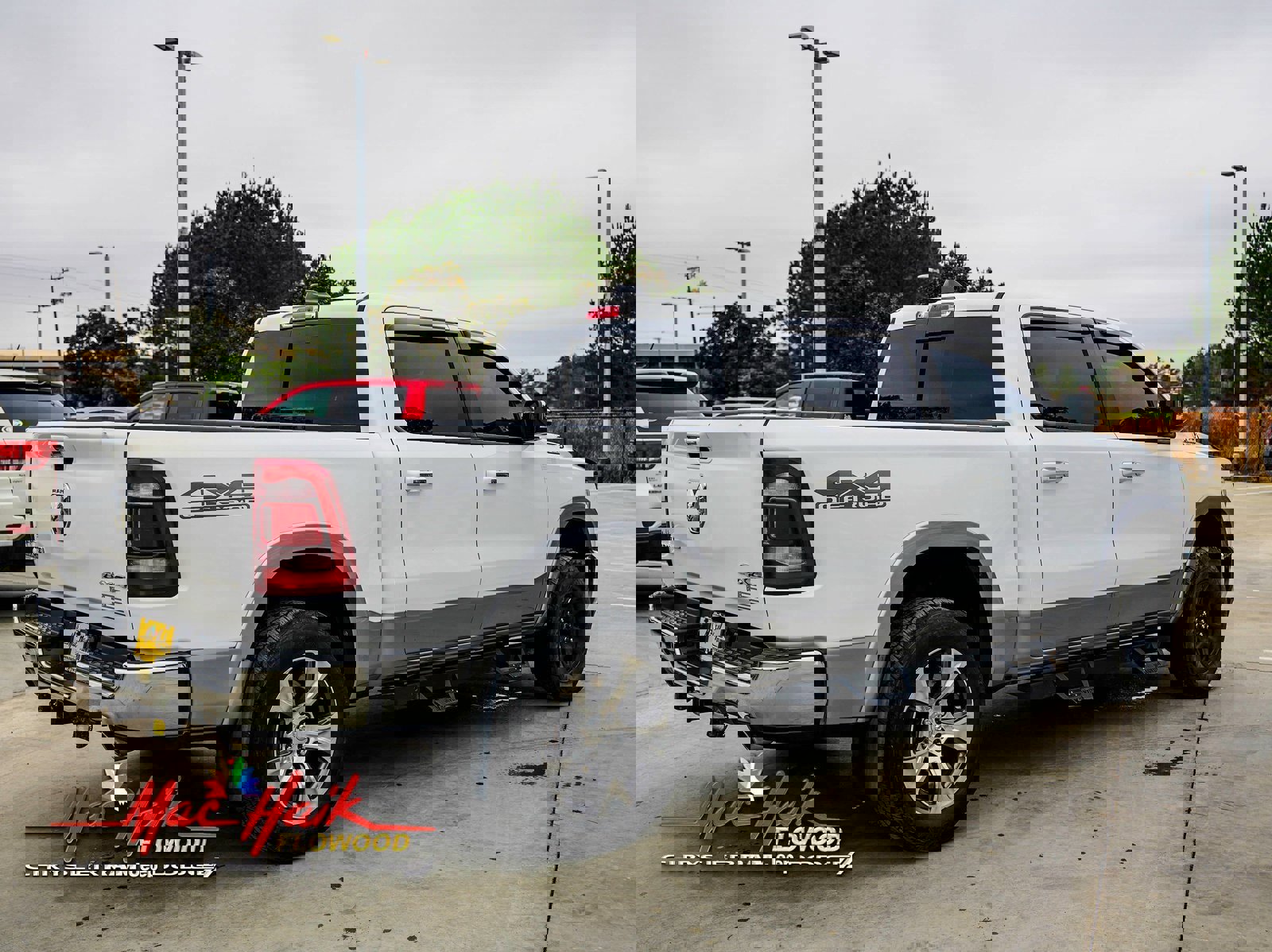 Used 2019 RAM 1500 Laramie image 9