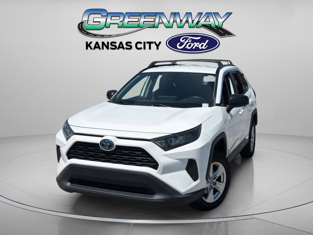 Used 2021 Toyota RAV4 LE w/ Carpet Mat Package (TMS) AWD/4WD image 3