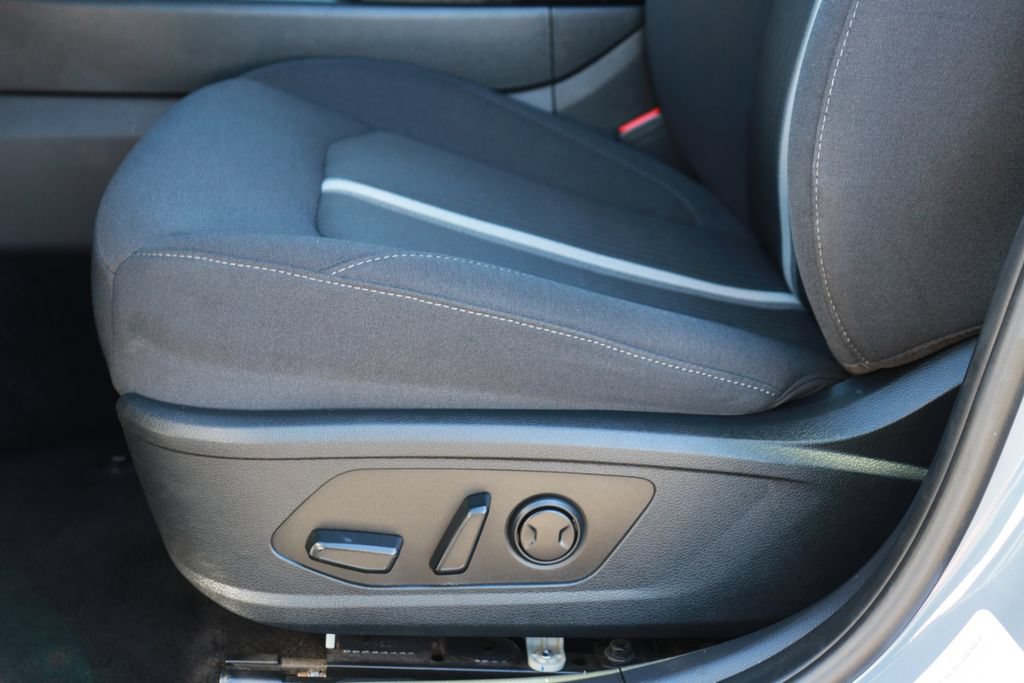 Used 2024 Hyundai Sonata SEL FWD image 9