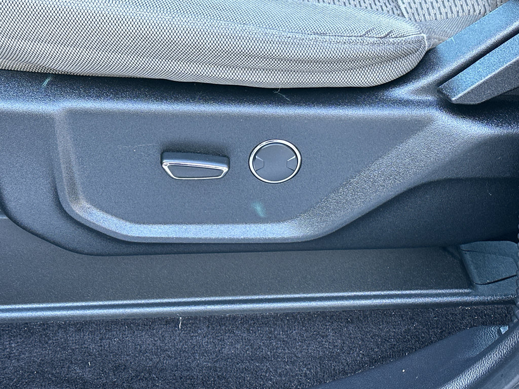 Used 2015 Ford F150 XLT w/ Equipment Group 301A Mid image 28