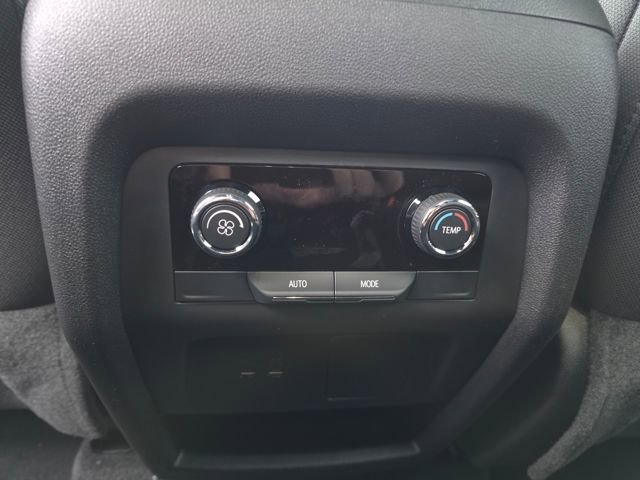 New 2026 Chevrolet Traverse LT w/ LPO, Floor Liner Package image 16