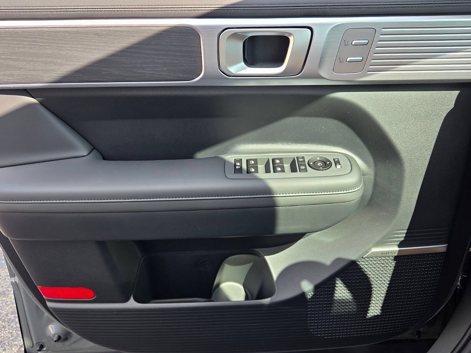 New 2026 Hyundai Santa Fe Limited FWD image 27