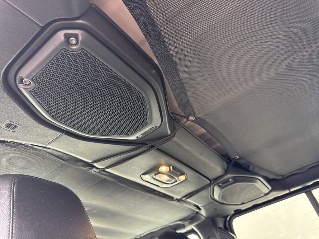 Used 2023 Jeep Wrangler Unlimited Sahara w/ Cold Weather Group image 19