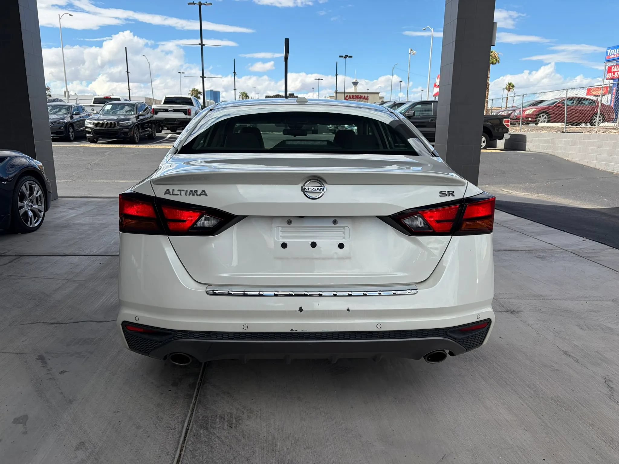Used 2020 Nissan Altima 2.5 SR FWD image 6