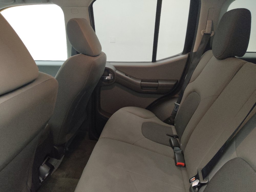 Used 2015 Nissan Xterra S RWD image 18