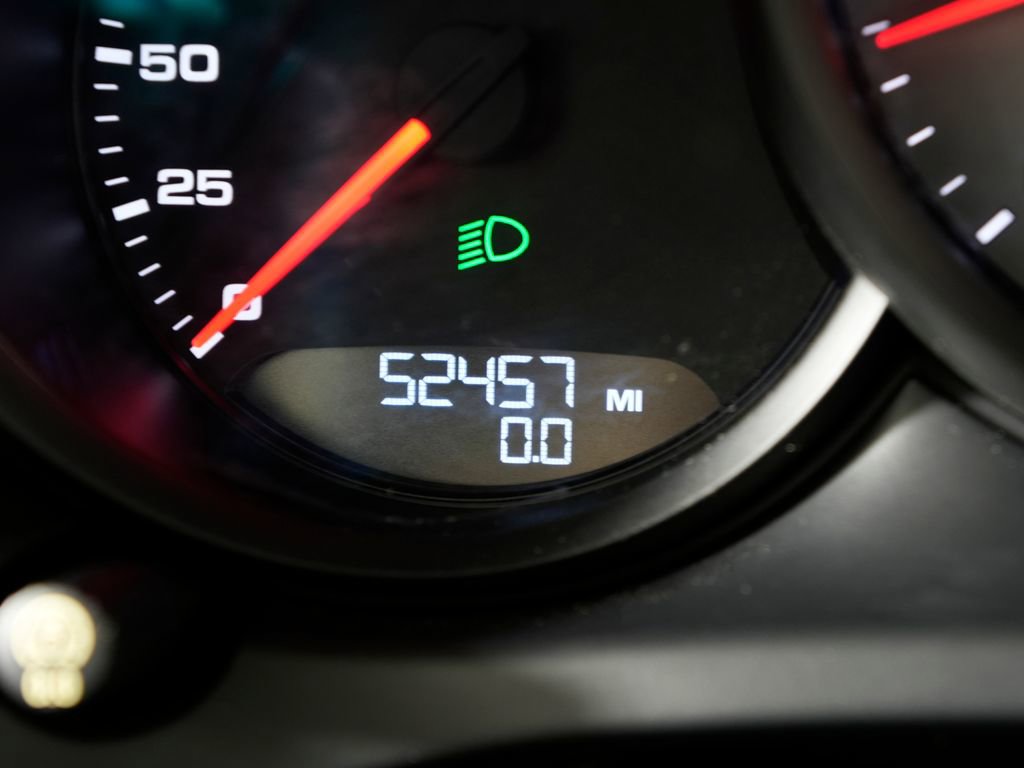 Certified 2019 Porsche Macan S image 25