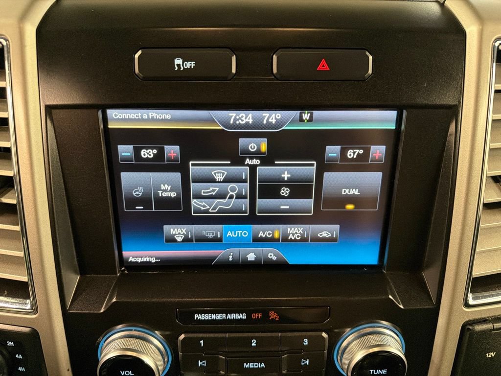 Used 2015 Ford F150 Lariat w/ Equipment Group 502A Luxury AWD/4WD image 14