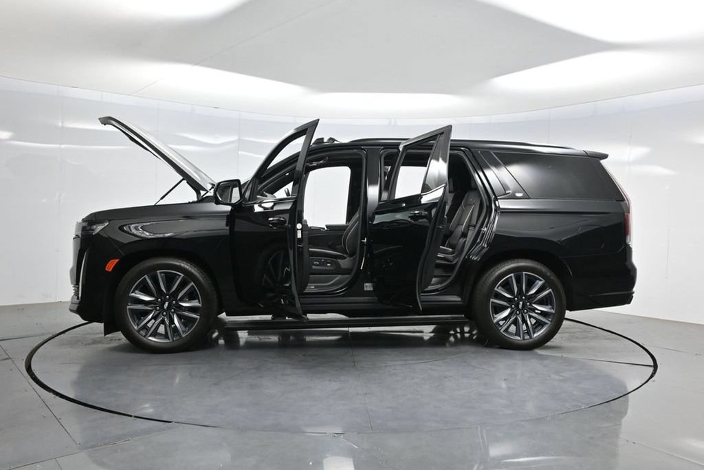 Used 2024 Cadillac Escalade Sport w/ Touring Package AWD/4WD image 55
