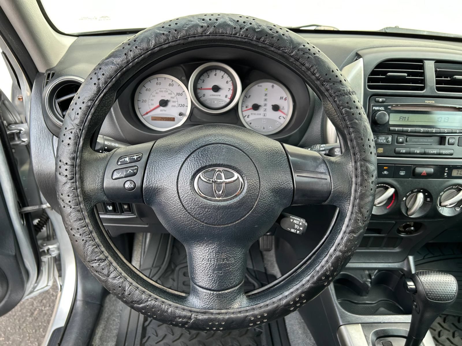 Used 2005 Toyota RAV4 2WD w/ Sport Pkg image 11
