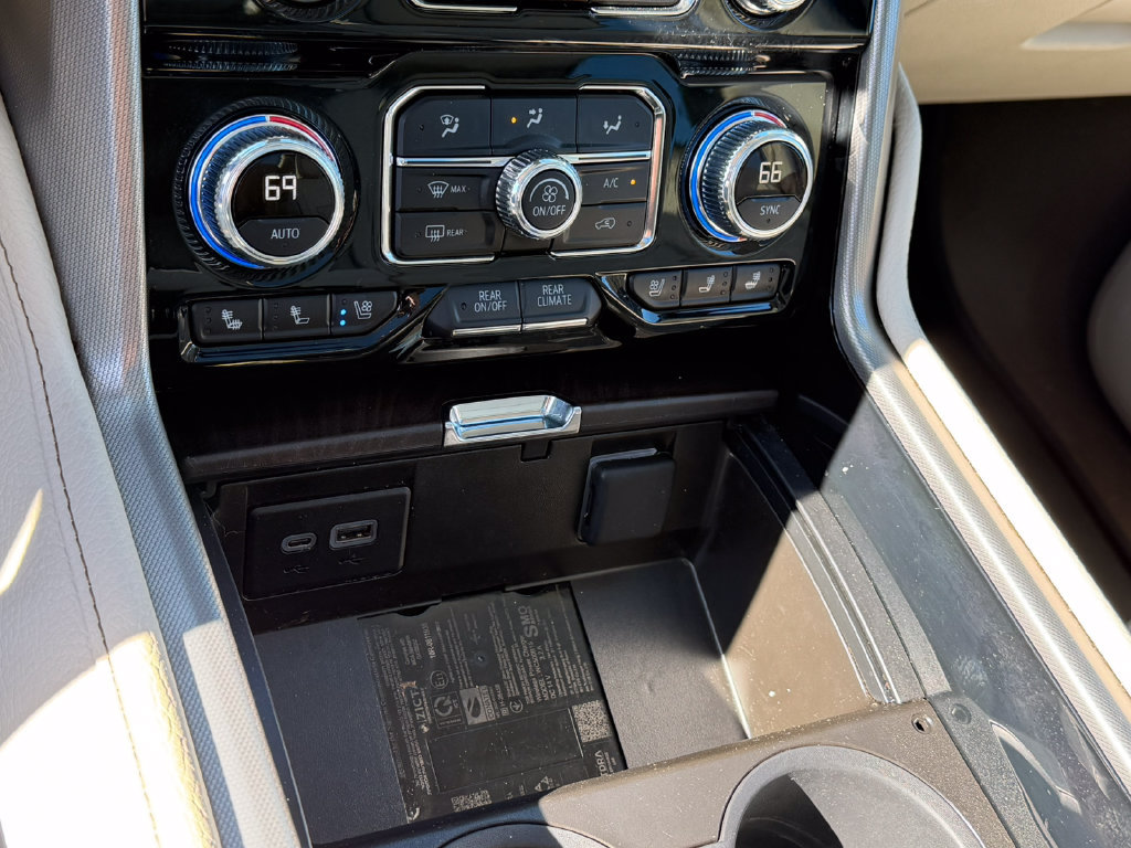 Certified 2023 GMC Yukon Denali AWD/4WD image 46