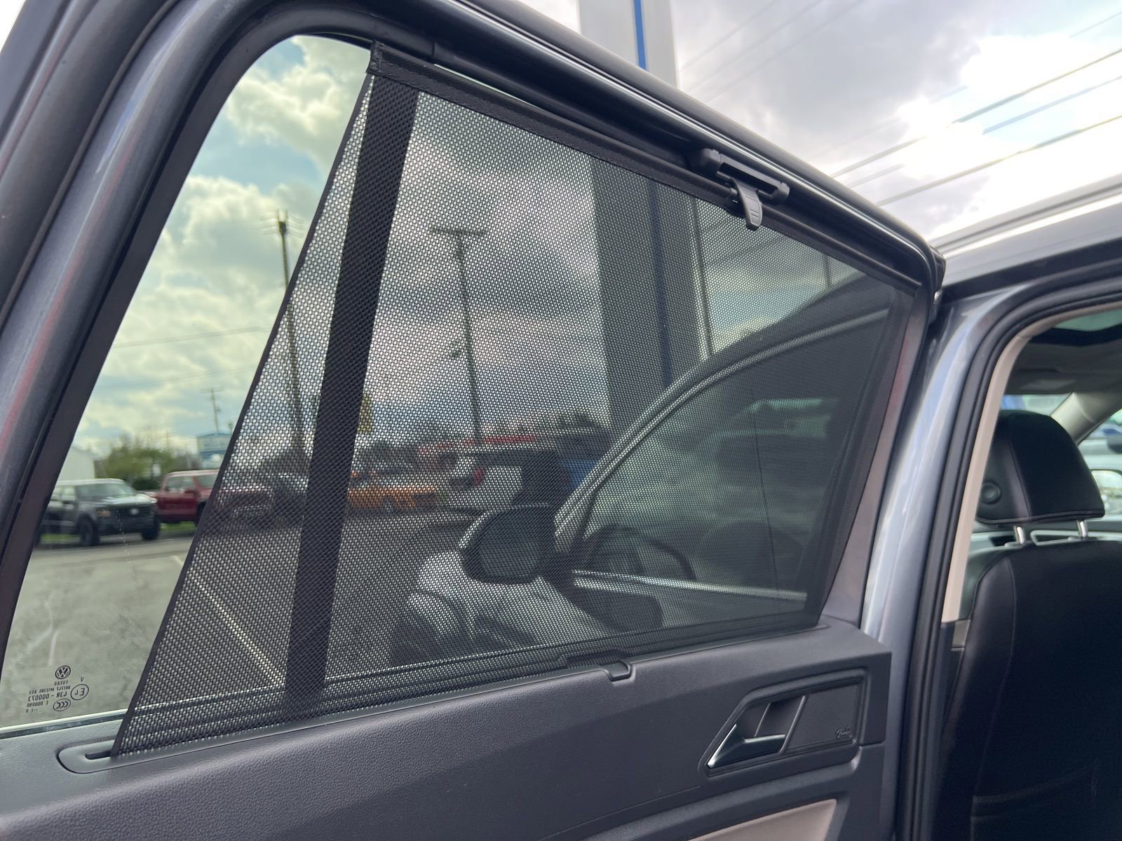 Used 2023 Volkswagen Atlas SEL Premium image 27