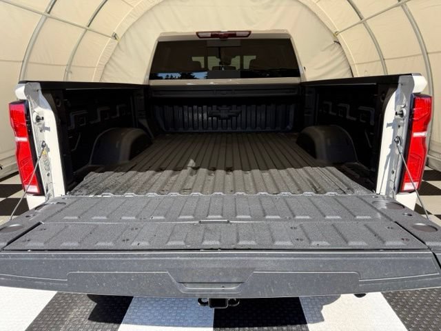 New 2026 Chevrolet Silverado 2500 ZR2 AWD/4WD image 5