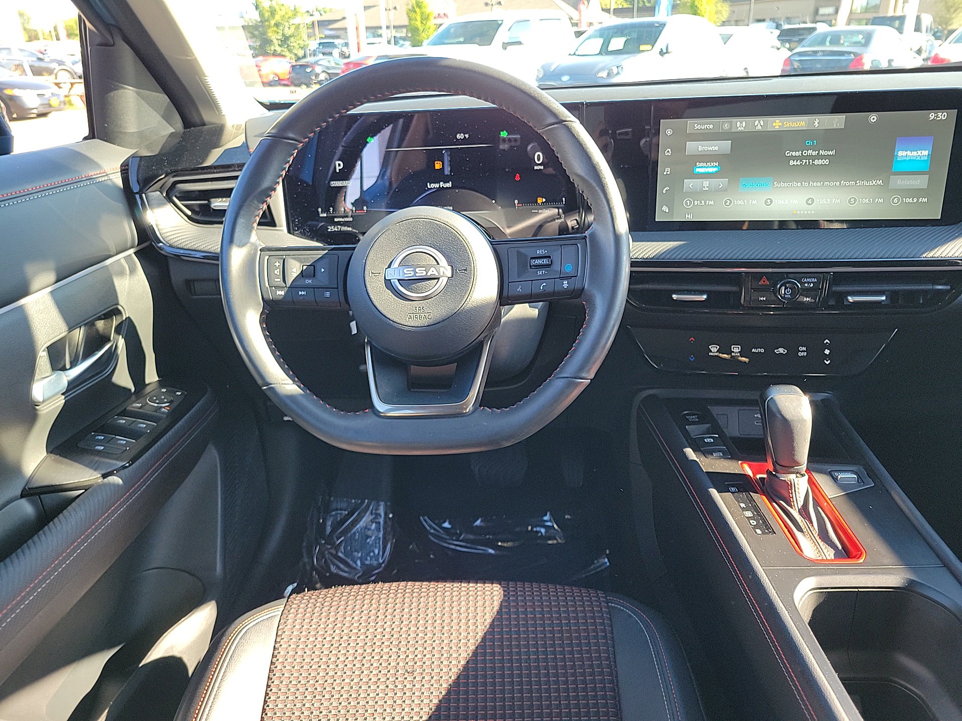 Certified 2025 Nissan Kicks SR image 9