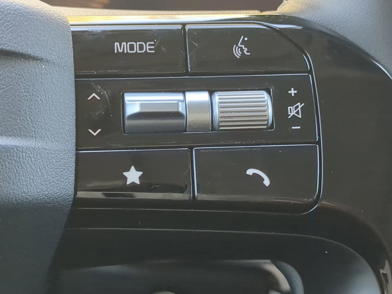 New 2026 Kia Sorento S FWD image 26