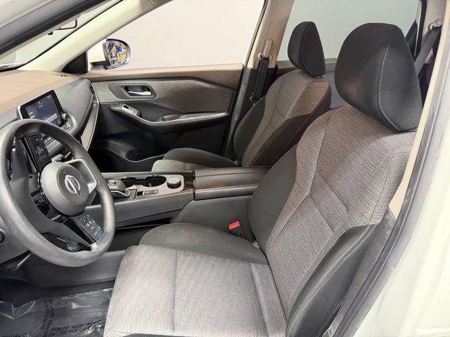 Used 2021 Nissan Rogue SV AWD/4WD image 16