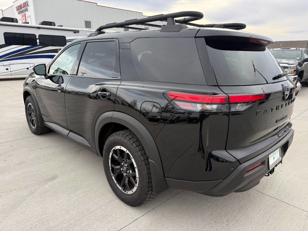 Used 2025 Nissan Pathfinder Rock Creek image 5