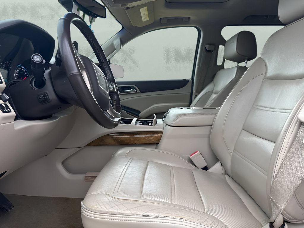 Used 2017 GMC Yukon XL Denali w/ Open Road Package AWD/4WD image 8