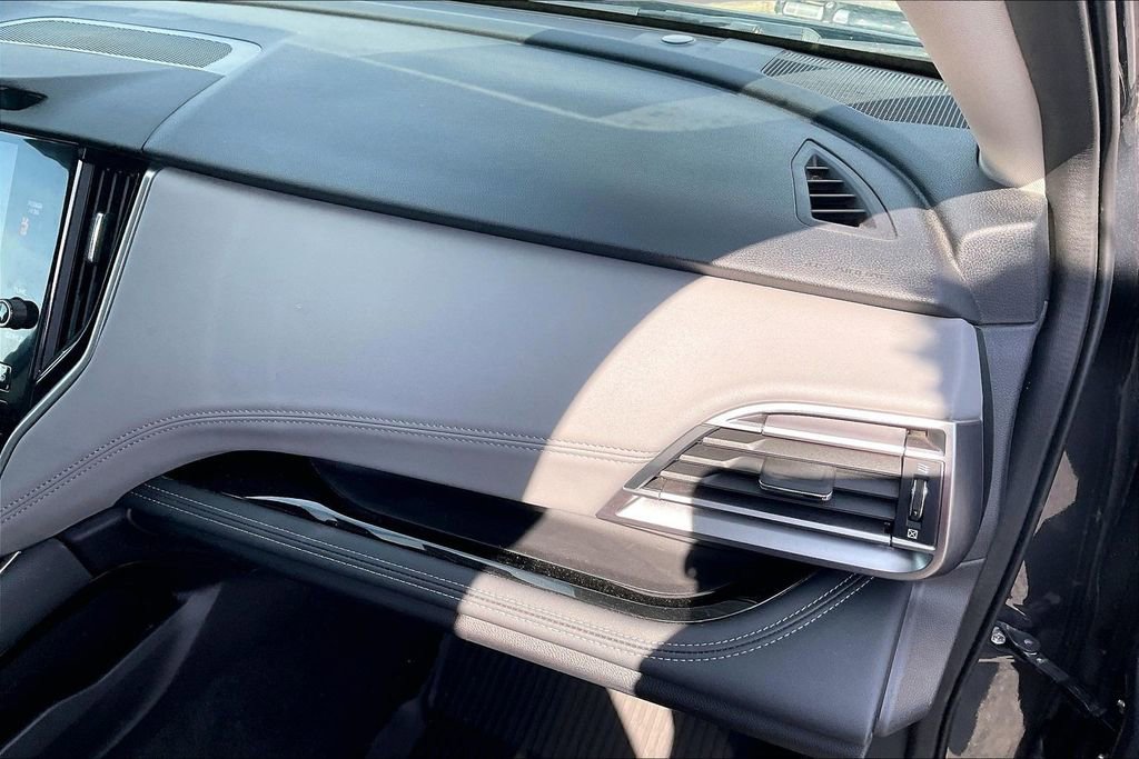 Used 2024 Subaru Outback Limited image 27