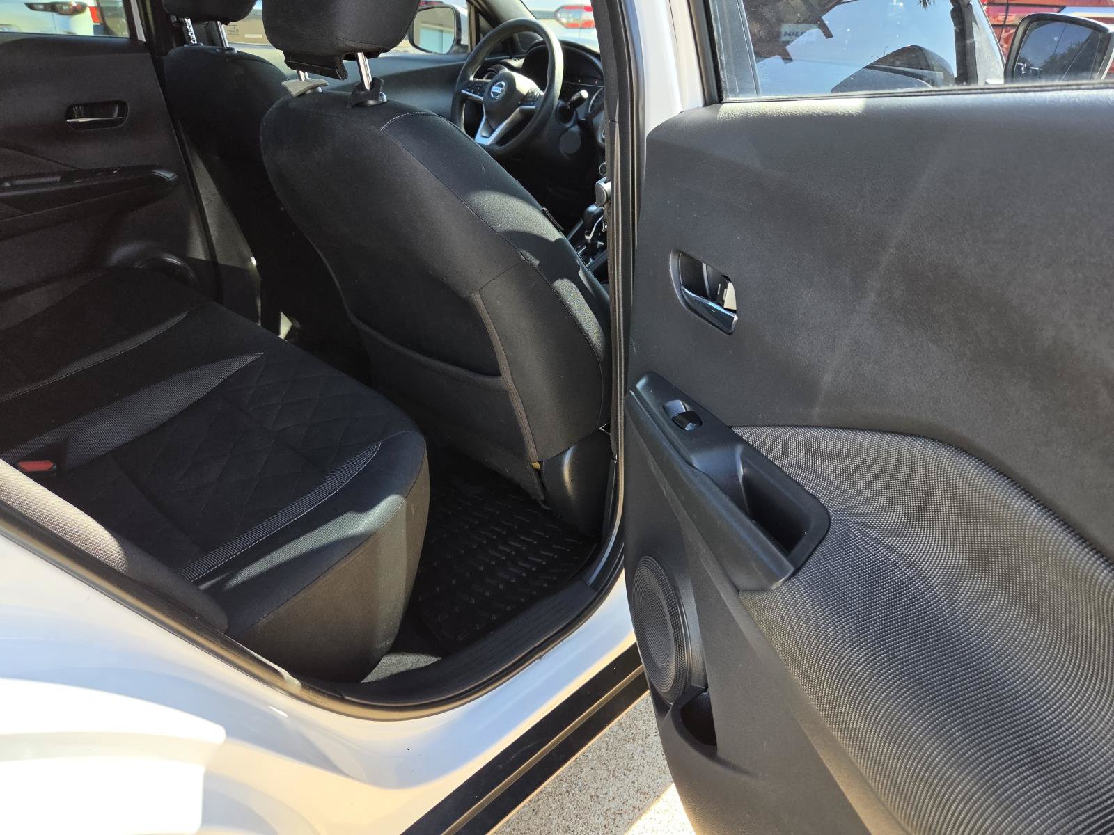 Used 2020 Nissan Kicks SV FWD image 9