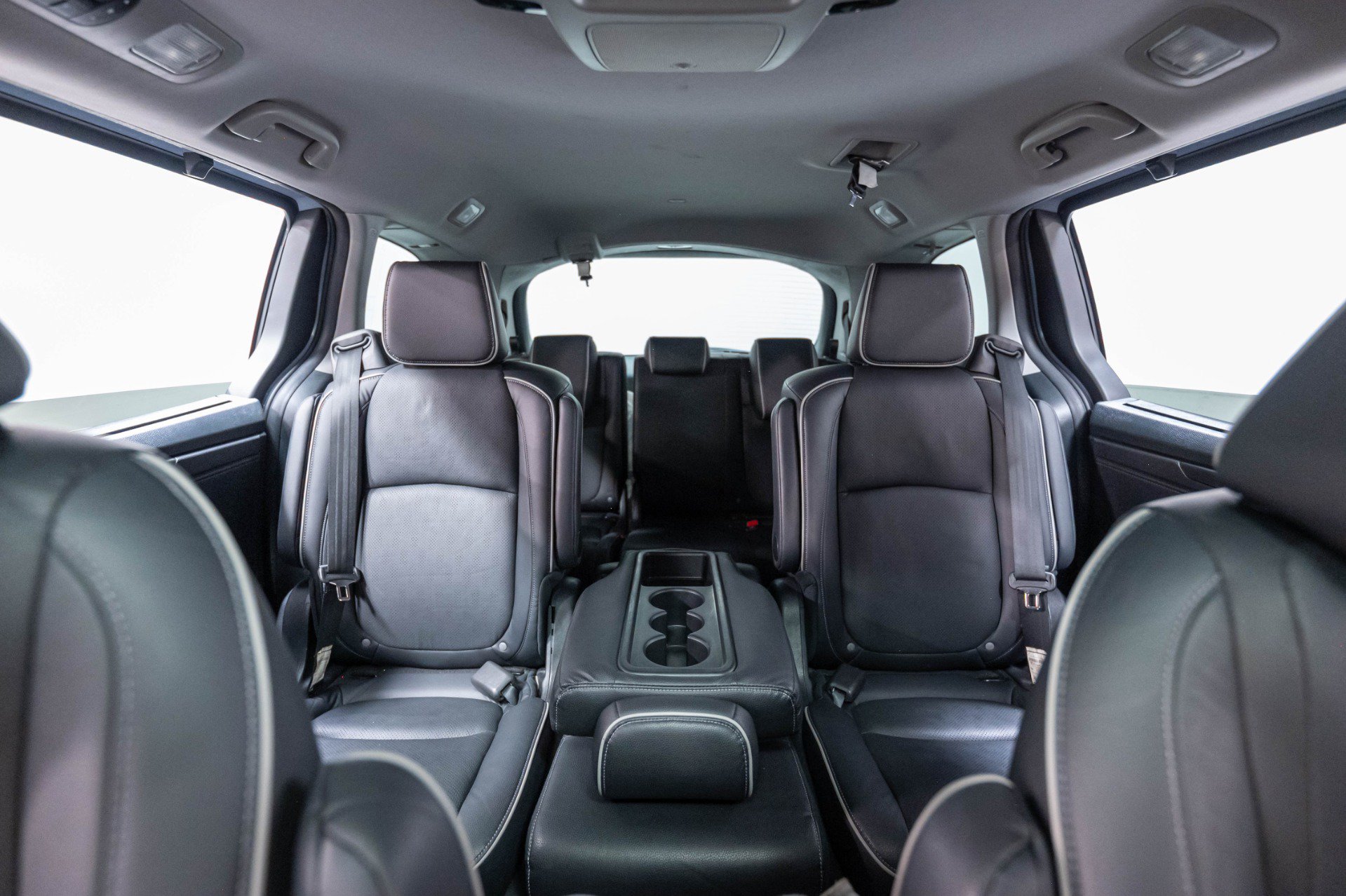 Used 2024 Honda Odyssey Elite image 48