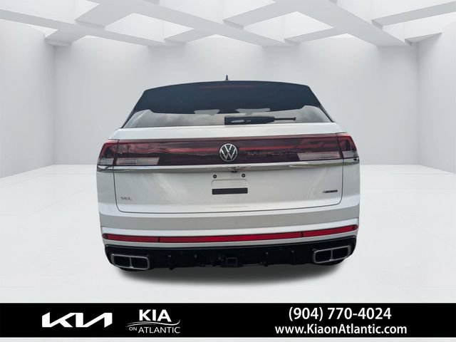 Used 2025 Volkswagen Atlas Cross Sport SEL Premium R-Line AWD/4WD image 4