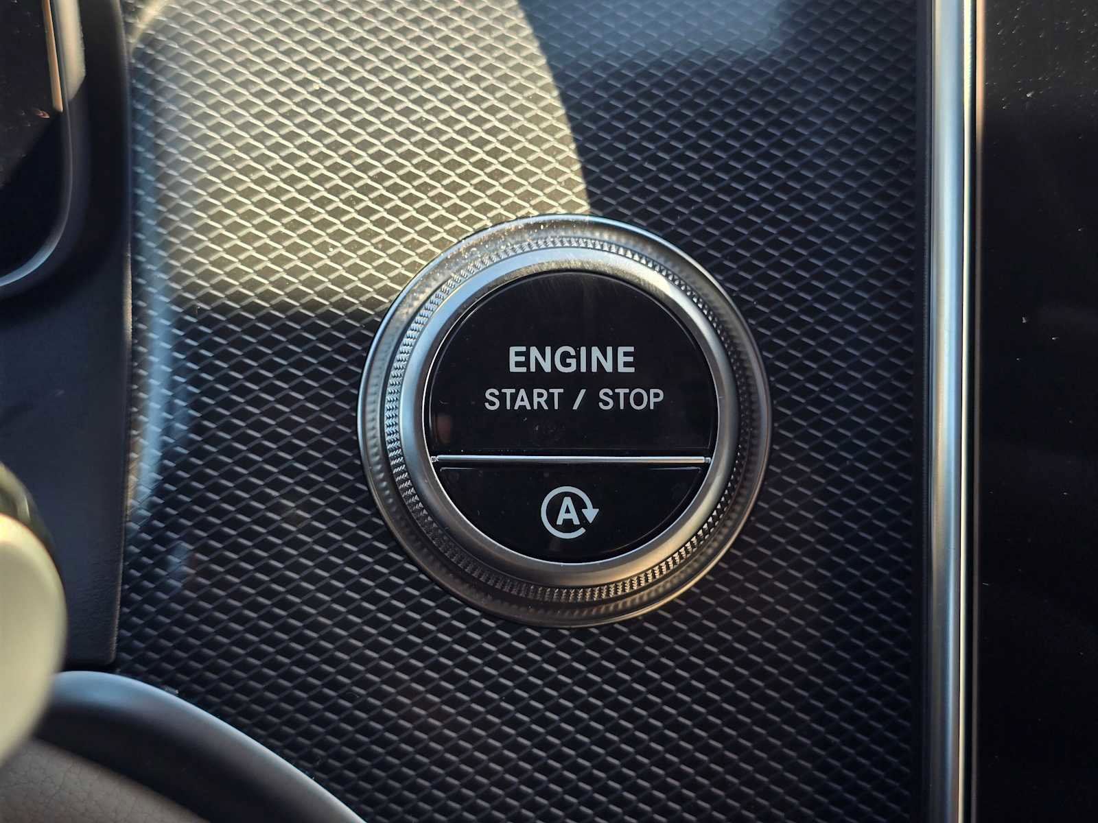 Used 2026 Mercedes-Benz GLC 300 image 33