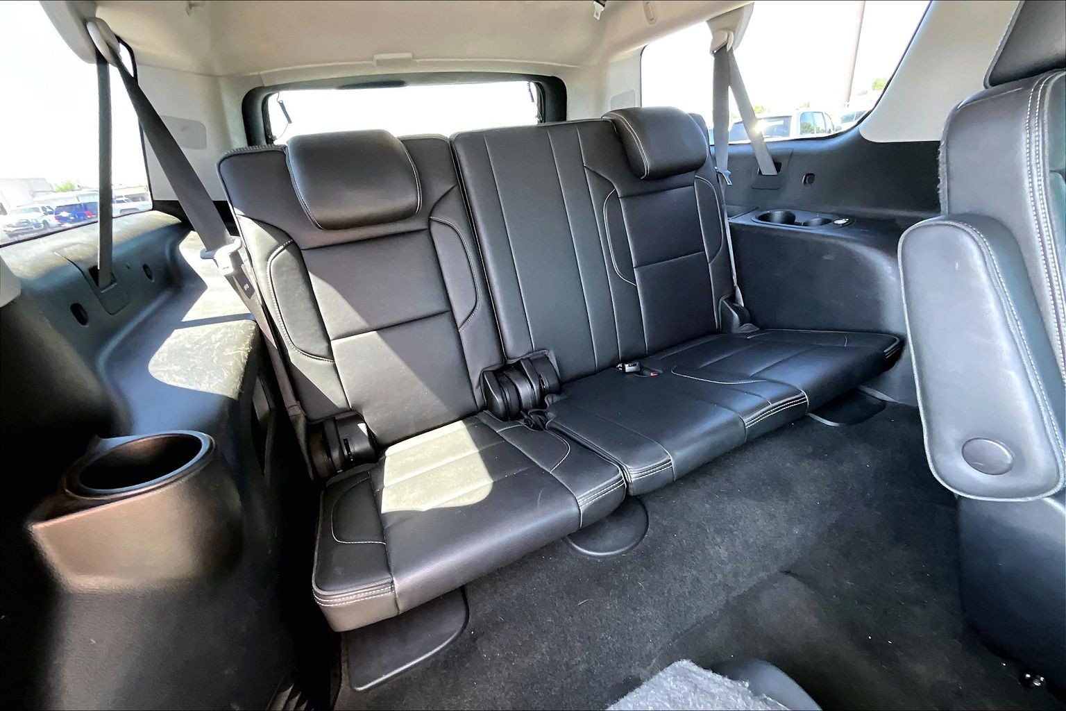 Used 2018 GMC Yukon XL Denali w/ Open Road Package RWD image 28