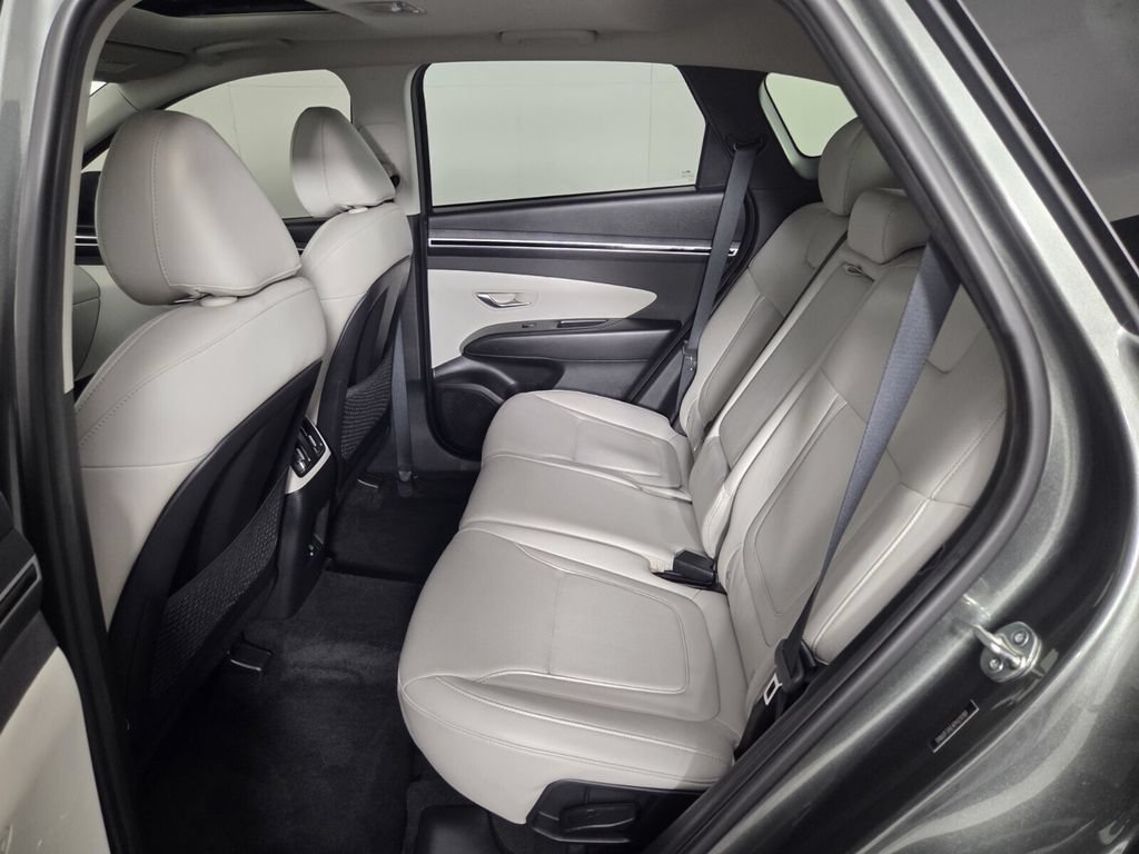 Used 2023 Hyundai Tucson SEL w/ Convenience Package FWD image 23