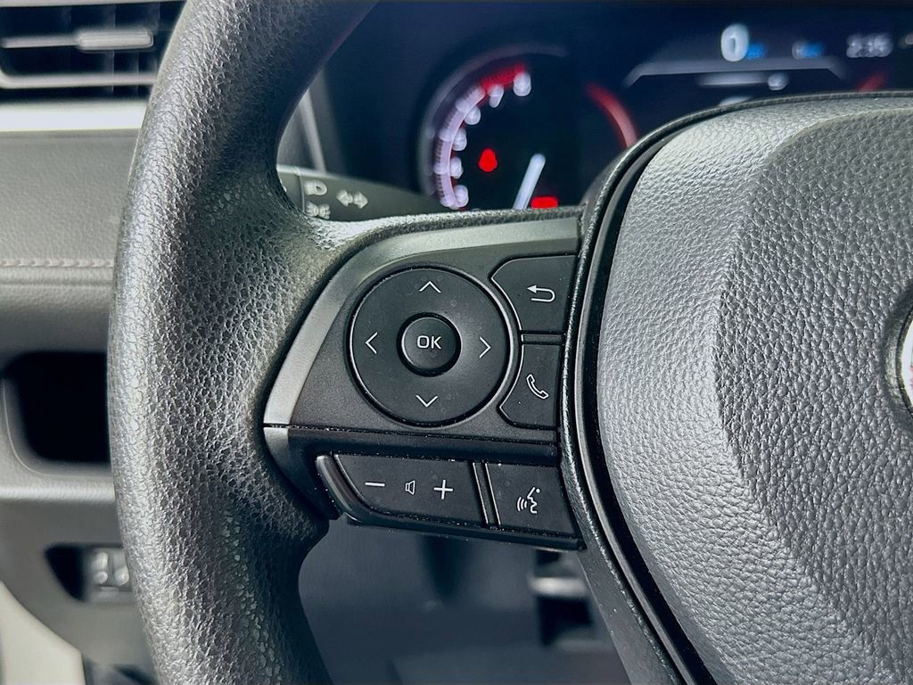 Used 2024 Toyota RAV4 LE image 20