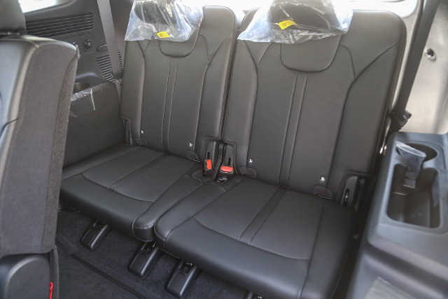 New 2026 Kia Sorento S w/ S Panoramic Sunroof Package FWD image 20