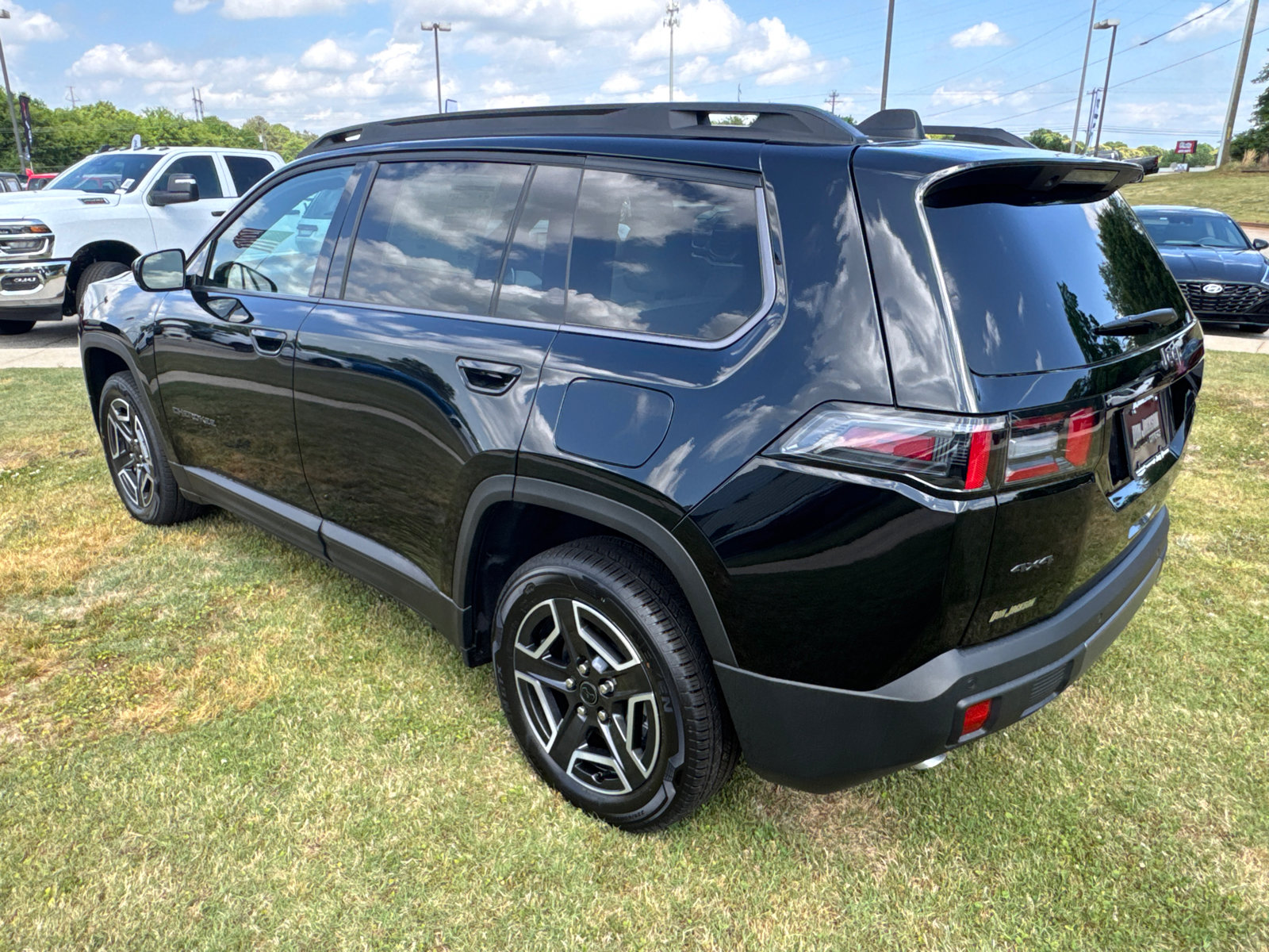 New 2026 Jeep Cherokee Limited AWD/4WD image 7