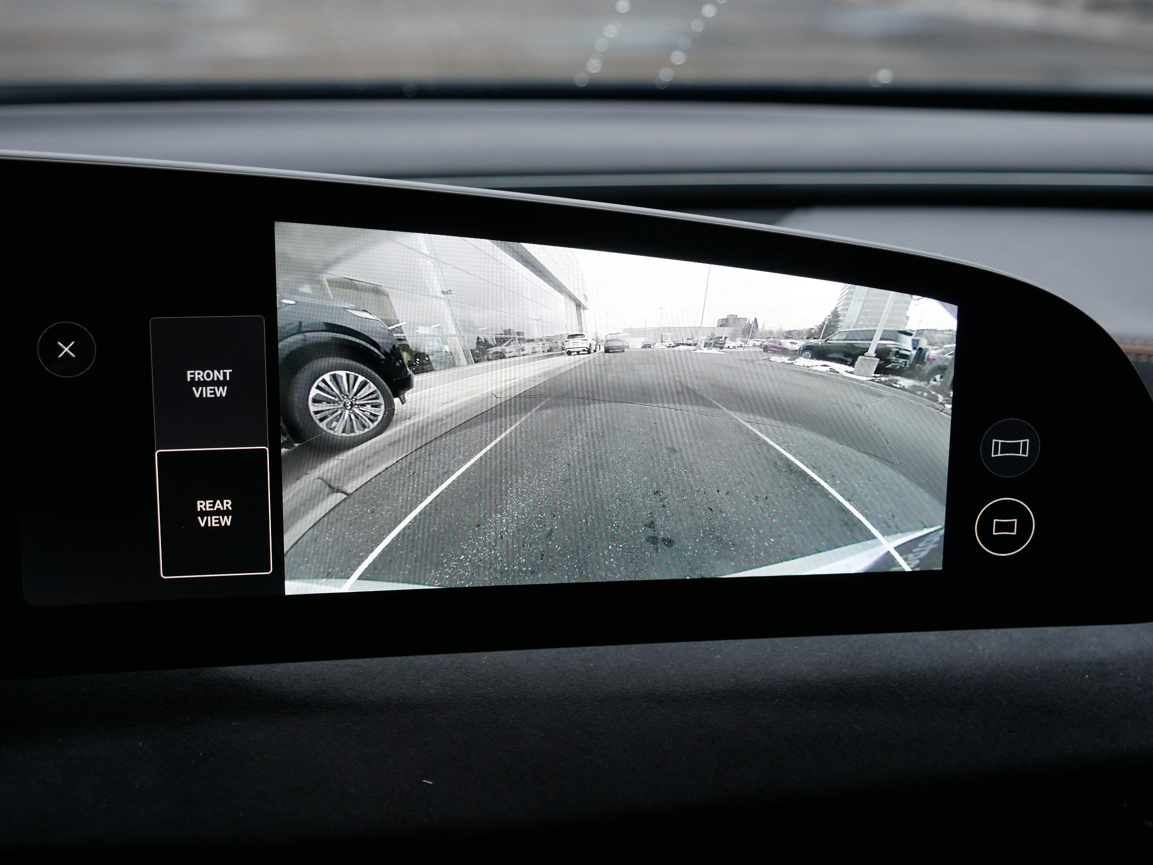 Used 2022 Lucid Air Grand Touring image 27