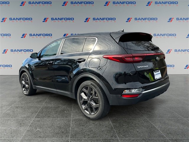Used 2022 Kia Sportage LX w/ LX FWD Value Edition Package image 3