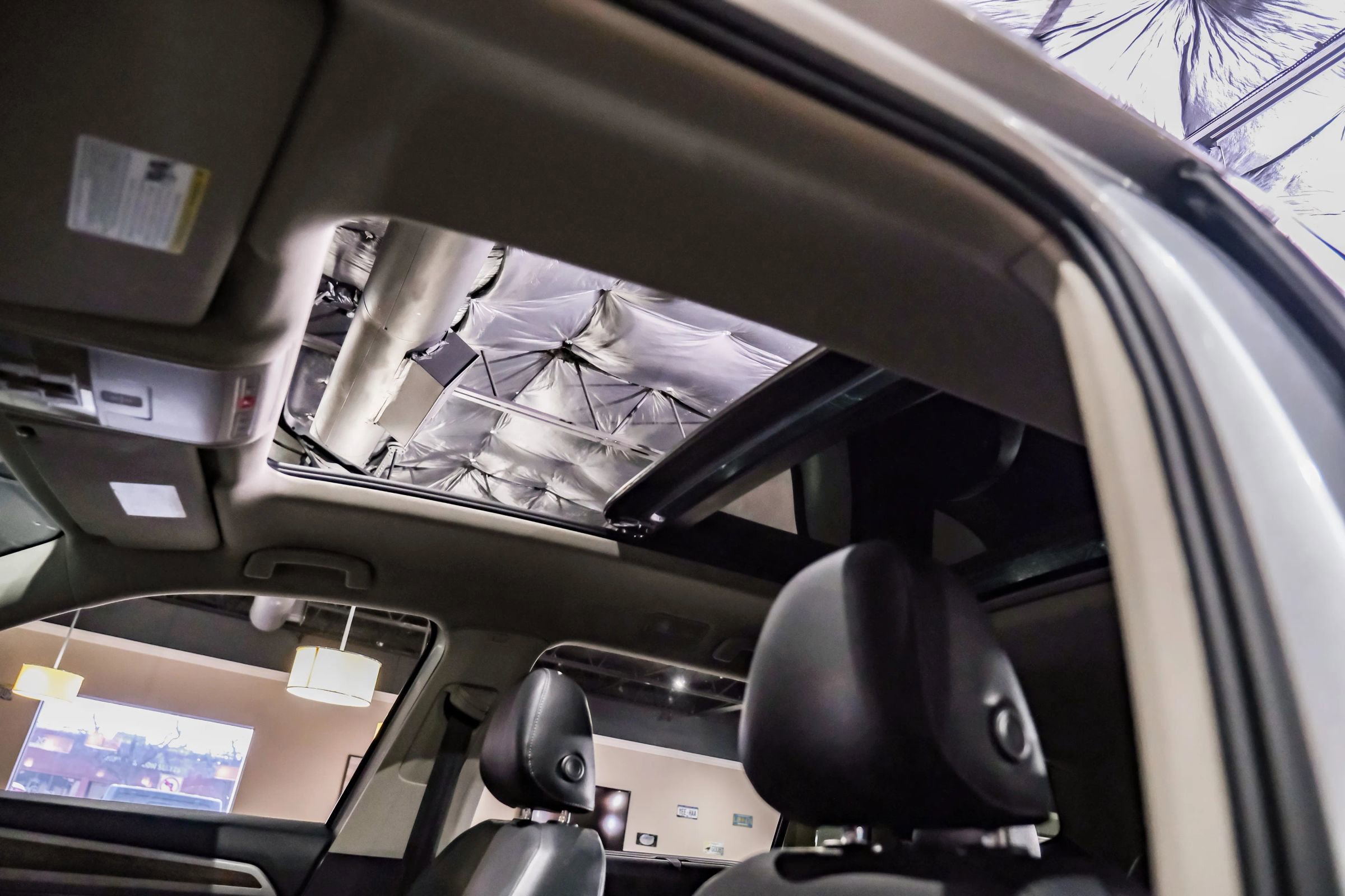 Used 2018 Volkswagen Atlas SEL Premium image 5