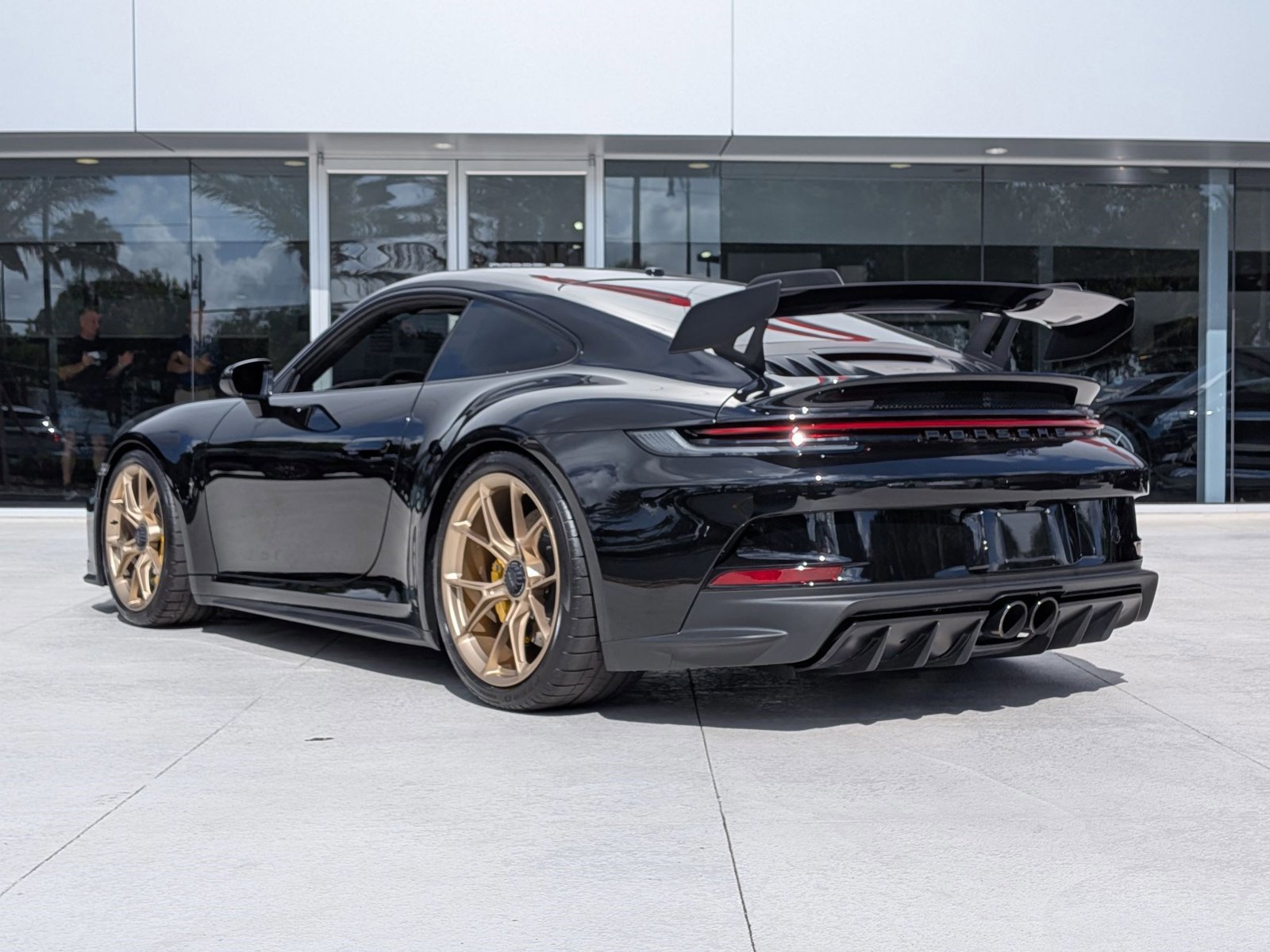 Used 2022 Porsche 911 GT3 RWD image 3
