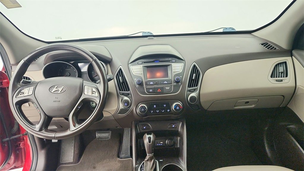 Used 2015 Hyundai Tucson SE image 22