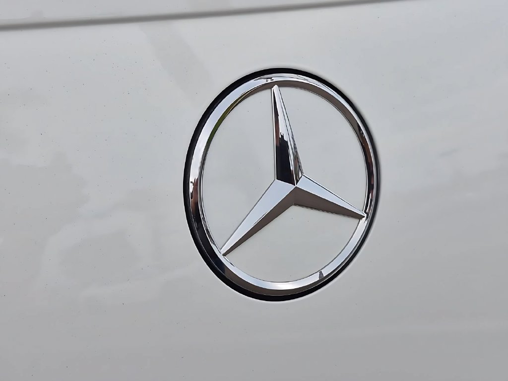 Used 2023 Mercedes-Benz GLE 53 AMG 4MATIC Coupe image 32