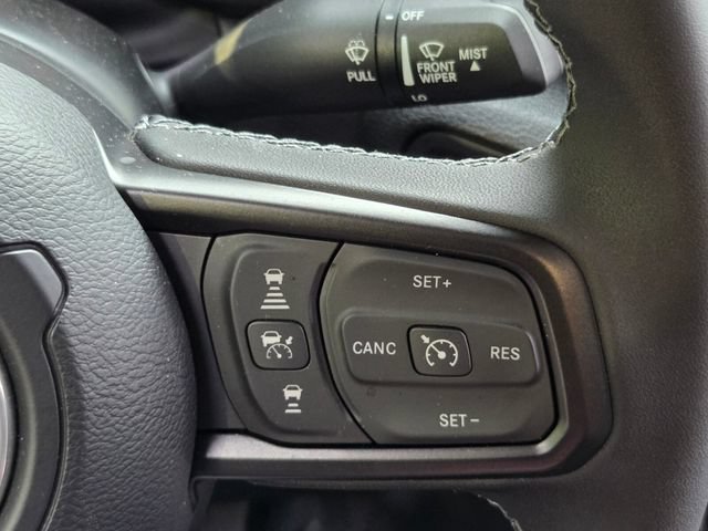 Used 2025 Jeep Gladiator Sport AWD/4WD image 26