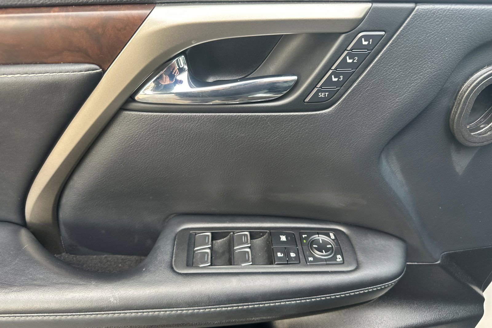 Certified 2022 Lexus RX 350 AWD w/ Premium Package image 12