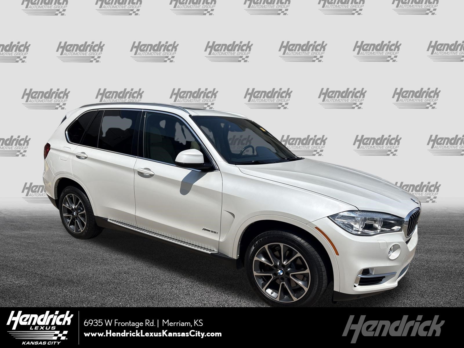 Used 2017 BMW X5 xDrive35i AWD/4WD image 1