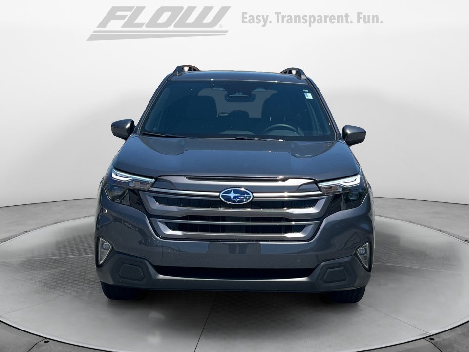 Used 2026 Subaru Forester Premium AWD/4WD image 3