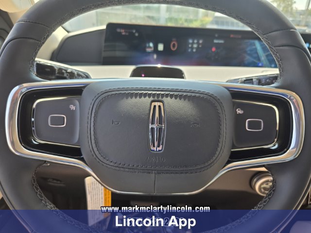 New 2027 Lincoln Navigator Premiere AWD/4WD image 23