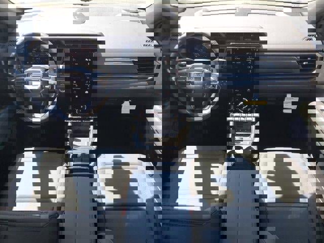 New 2026 GMC Terrain AT4 w/ Technology Package II image 15