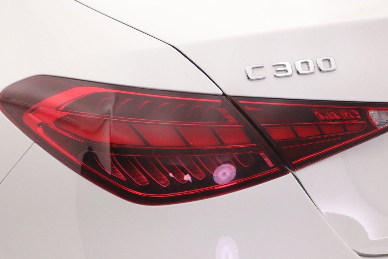 Certified 2023 Mercedes-Benz C 300 Sedan image 21