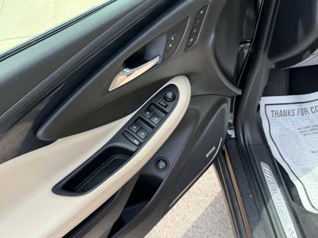Used 2017 Buick Envision Premium AWD/4WD image 21