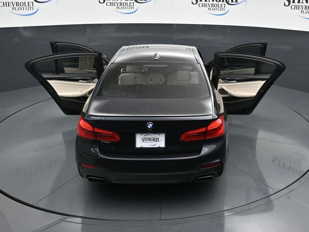 Used 2018 BMW M550i xDrive AWD/4WD image 35