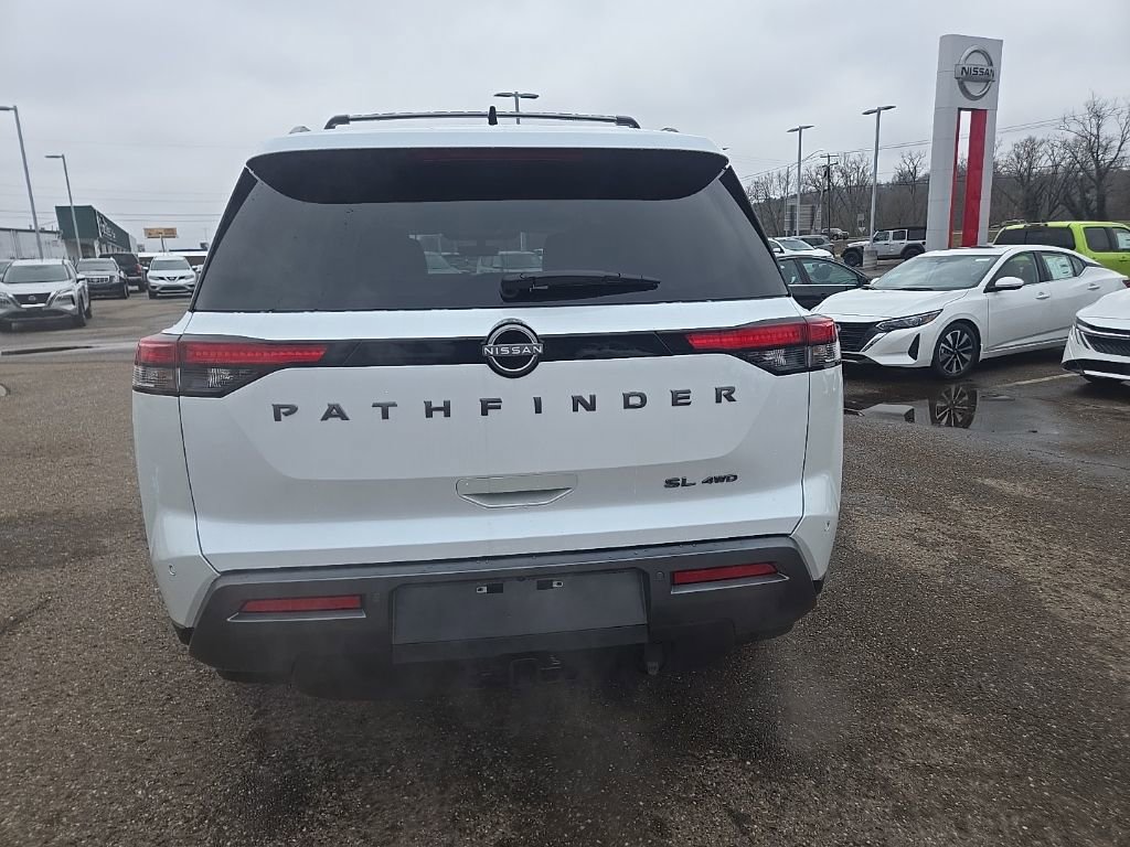 New 2026 Nissan Pathfinder SL image 6