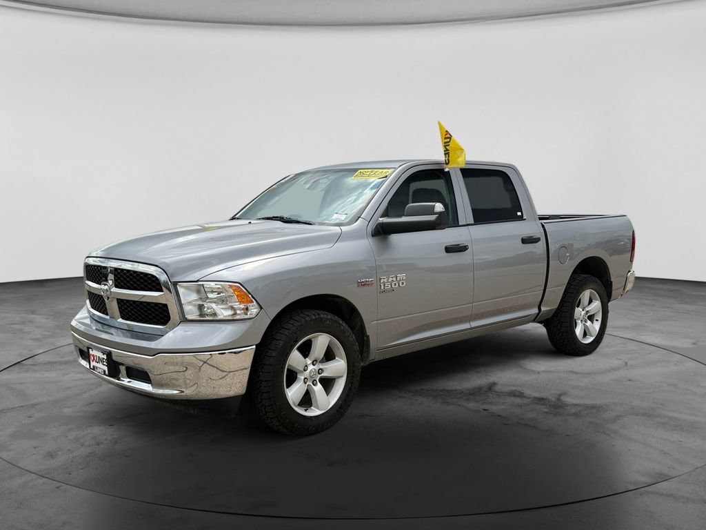 Used 2023 RAM 1500 Classic SLT AWD/4WD image 4